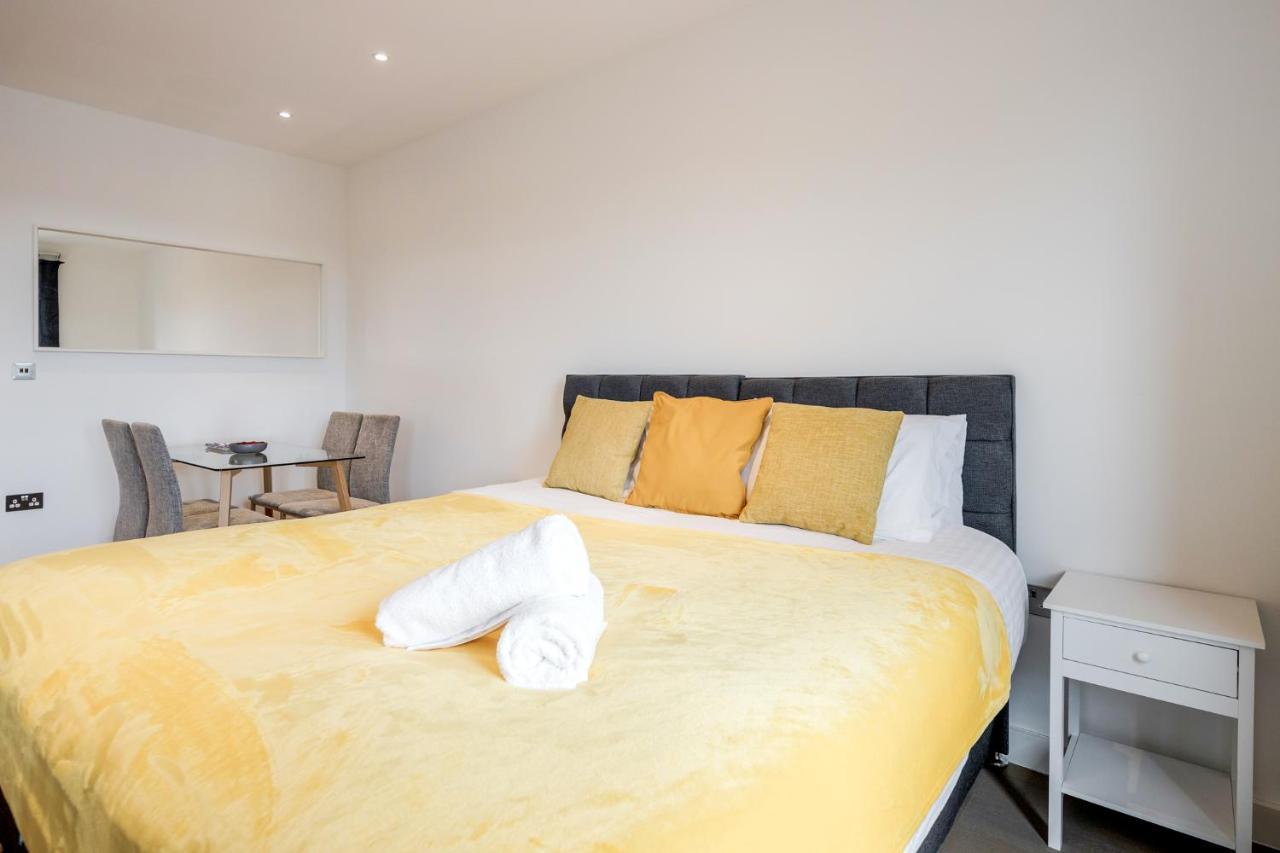 Luxury Studio Apartment St Albans With Amaryllis Apartments 외부 사진